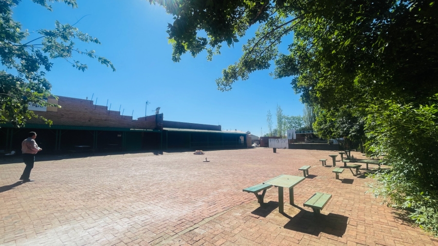 Commercial Property for Sale in Ikageng North West